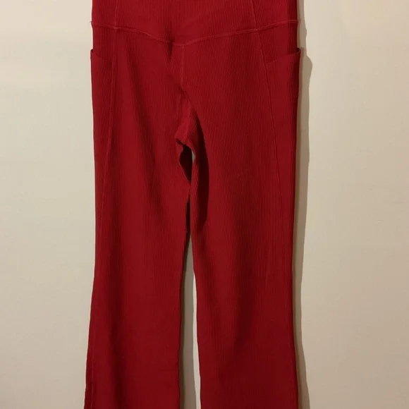 Athleta Salutation Stash Rib Flare Yoga studio Pant Women’s Size M - Picture 4 of 5